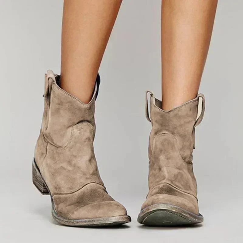 Avene– bottines intemporelles